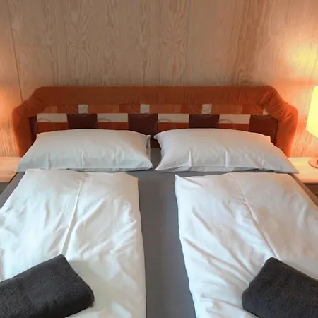 Appartement Vagon Lesna à Jiřetín pod Jedlovou Extérieur photo